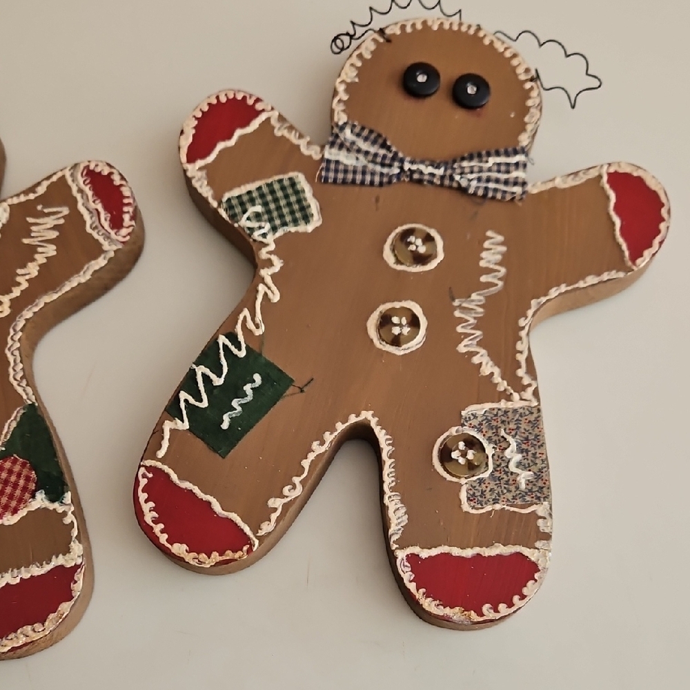 Vintage America Set Of  2  Boy Girl Handcrafted Brown Gingerbread Ornaments